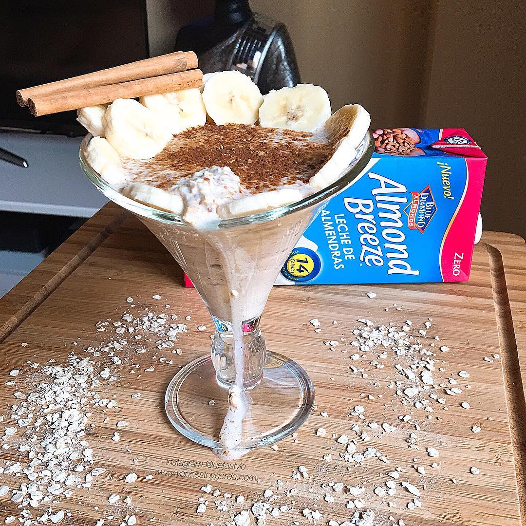 Gachas frías con leche de almendras