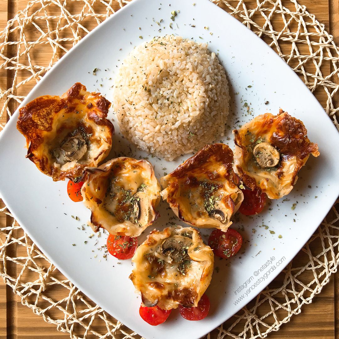 Rosas de pavo rellenas de champiñones Rosas de pavo rellenas de champiñones