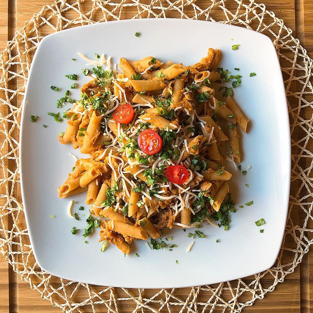 Macarrones proteicos con atún "fit"