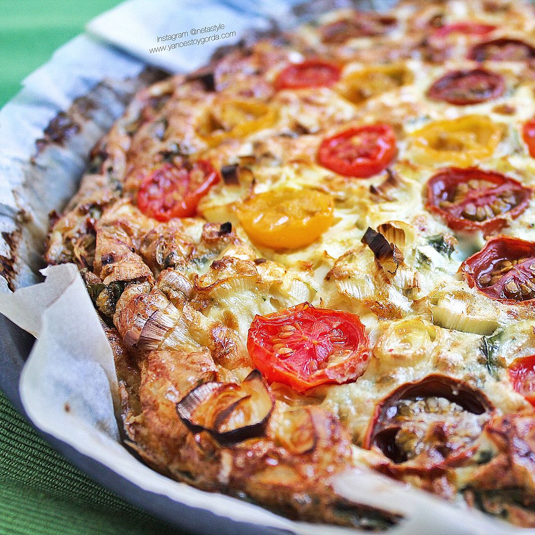 Quiche de espinacas, puerros y cherrys