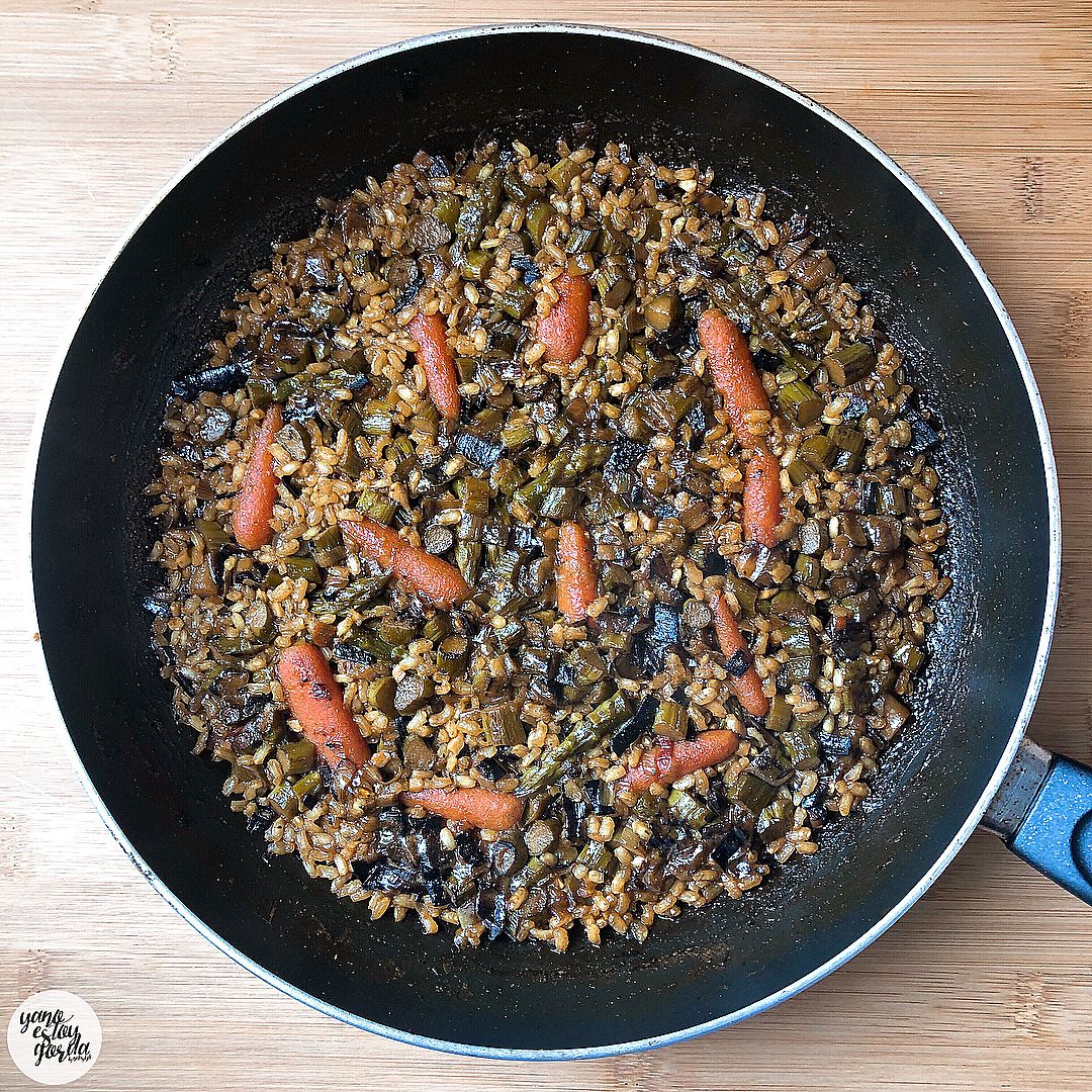 Arroz integral con espárragos Arroz integral con espárragos
