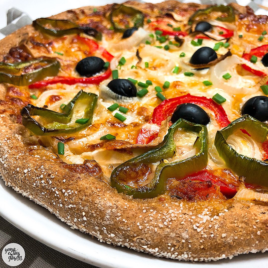 PIZZA DE ESPELTA INTEGRAL CASERA