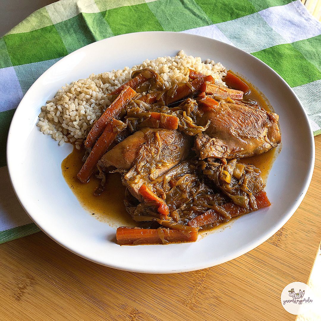 Pollo con puerros al estilo asiático Pollo con puerros al estilo asiático