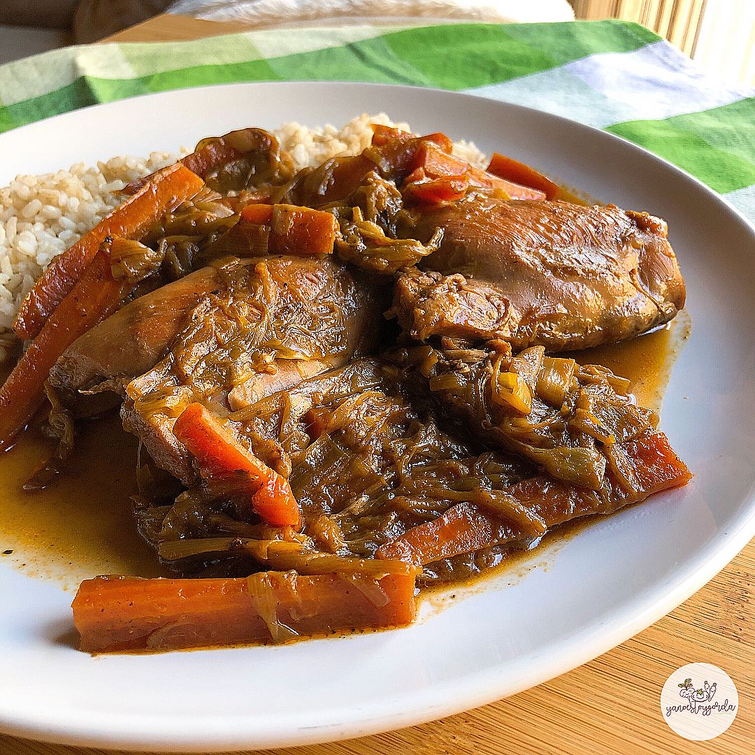 Pollo con puerros al estilo asiático Pollo con puerros al estilo asiático