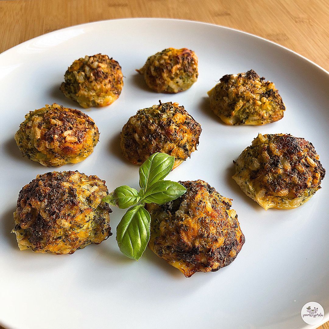 ALBÓNDIGAS DE CALABAZA, ARROZ Y BRÓCOLI Albóndigas de calabaza, arroz integral y brócoli