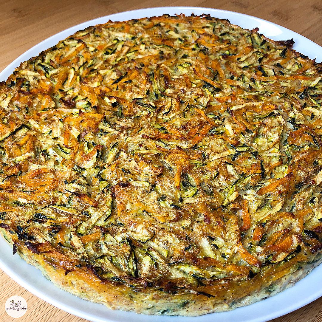 Torta de calabacín y zanahoria Torta de calabacín y zanahoria