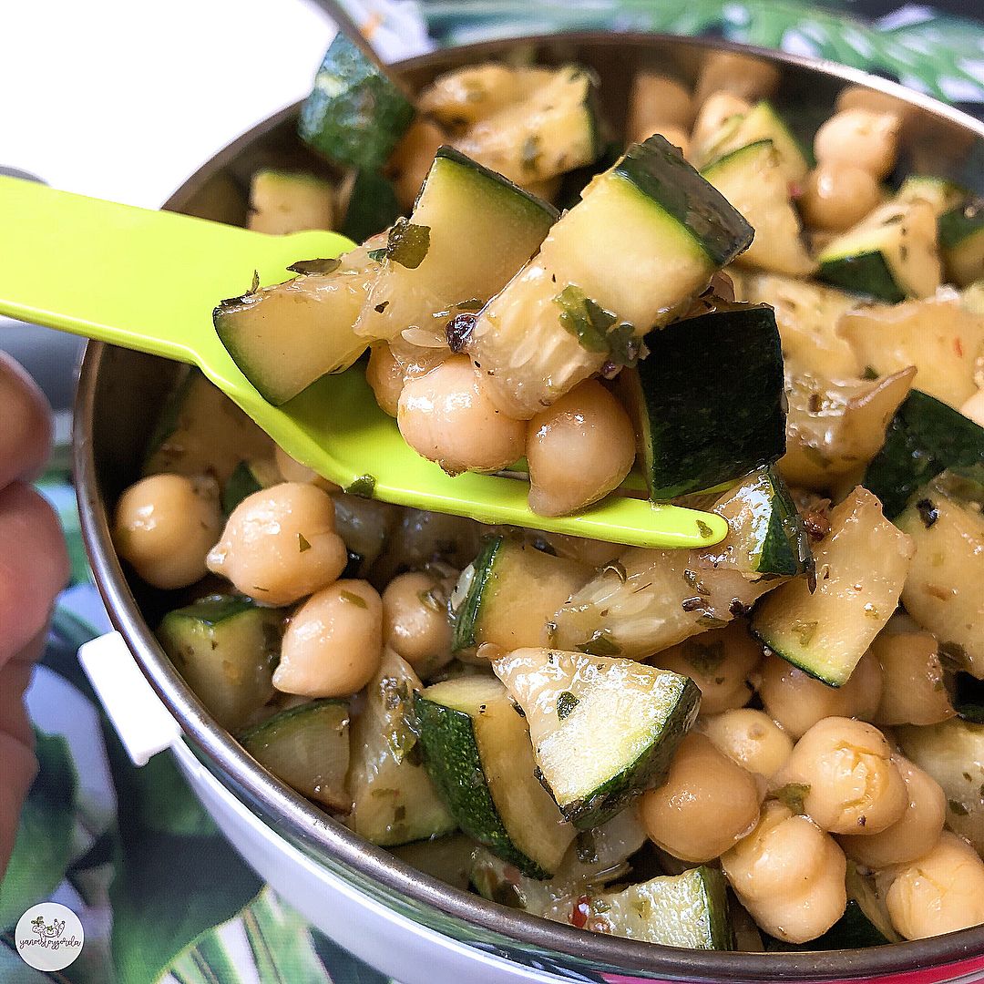 Garbanzos con calabacín Garbanzos con calabacín