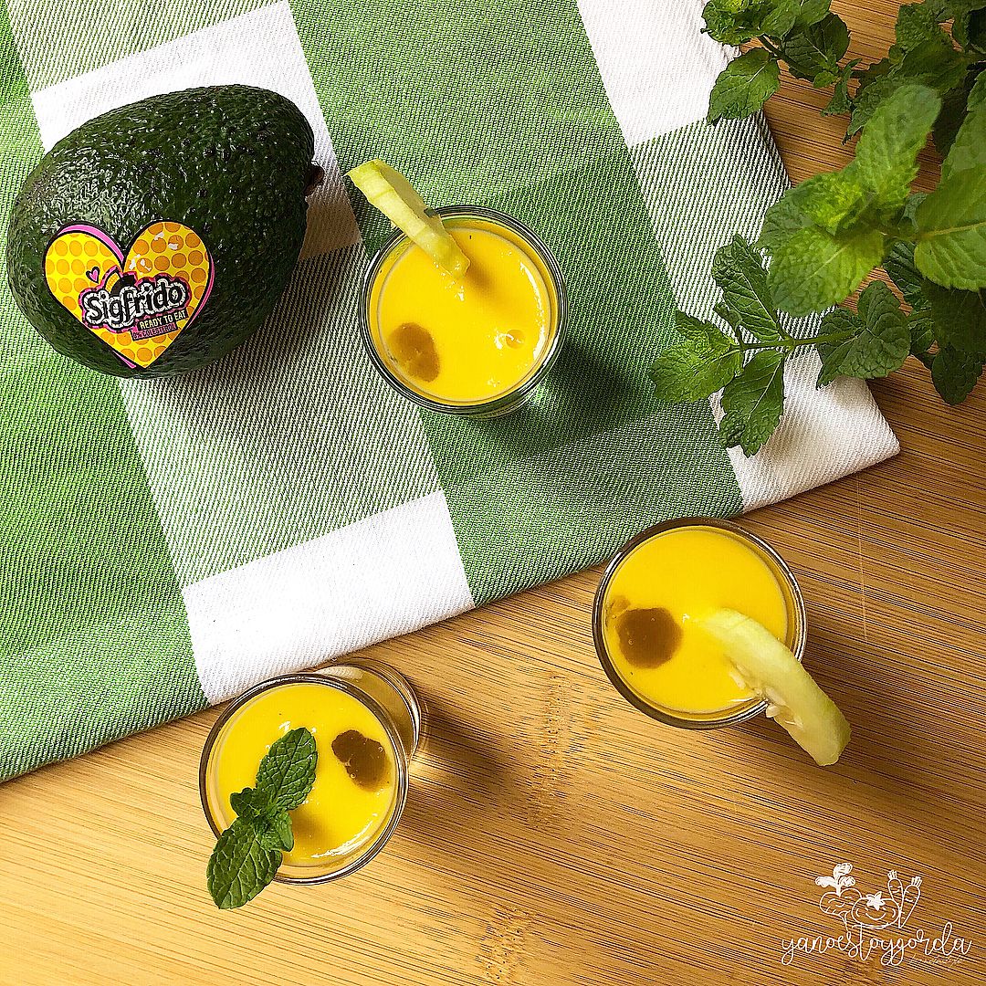 GAZPACHO DE MELÓN Y AGUACATE Gazpazcho de melón y aguacate