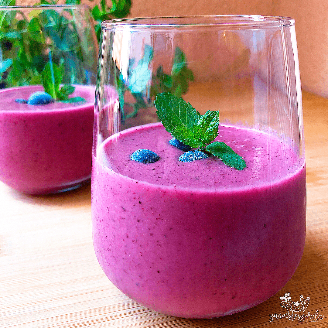 GAZPACHO DE ARÁNDANOS