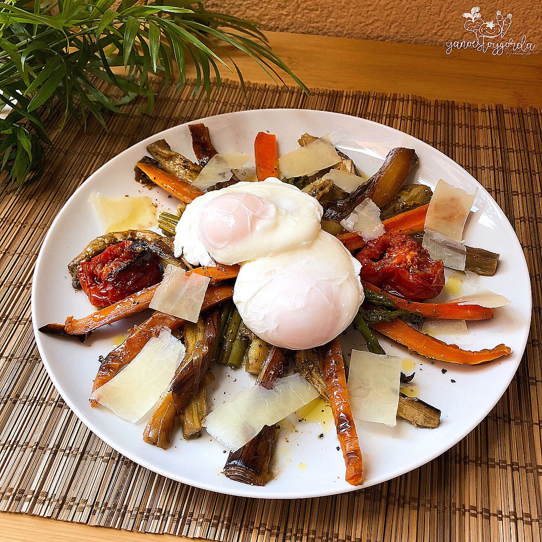 VERDURAS ASADAS CON HUEVOS VERDURAS ASADAS CON HUEVOS