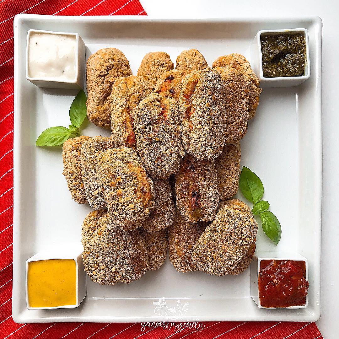 Croquetas saludables de zanahoria y pollo en la Turbo Cecofry 4D Croquetas saludables de zanahoria y pollo en la Turbo Cecofry 4D