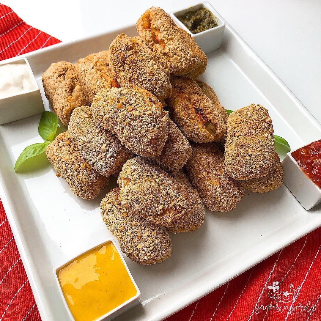 Croquetas saludables de zanahoria y pollo en la Turbo Cecofry 4D Croquetas saludables de zanahoria y pollo en la Turbo Cecofry 4D