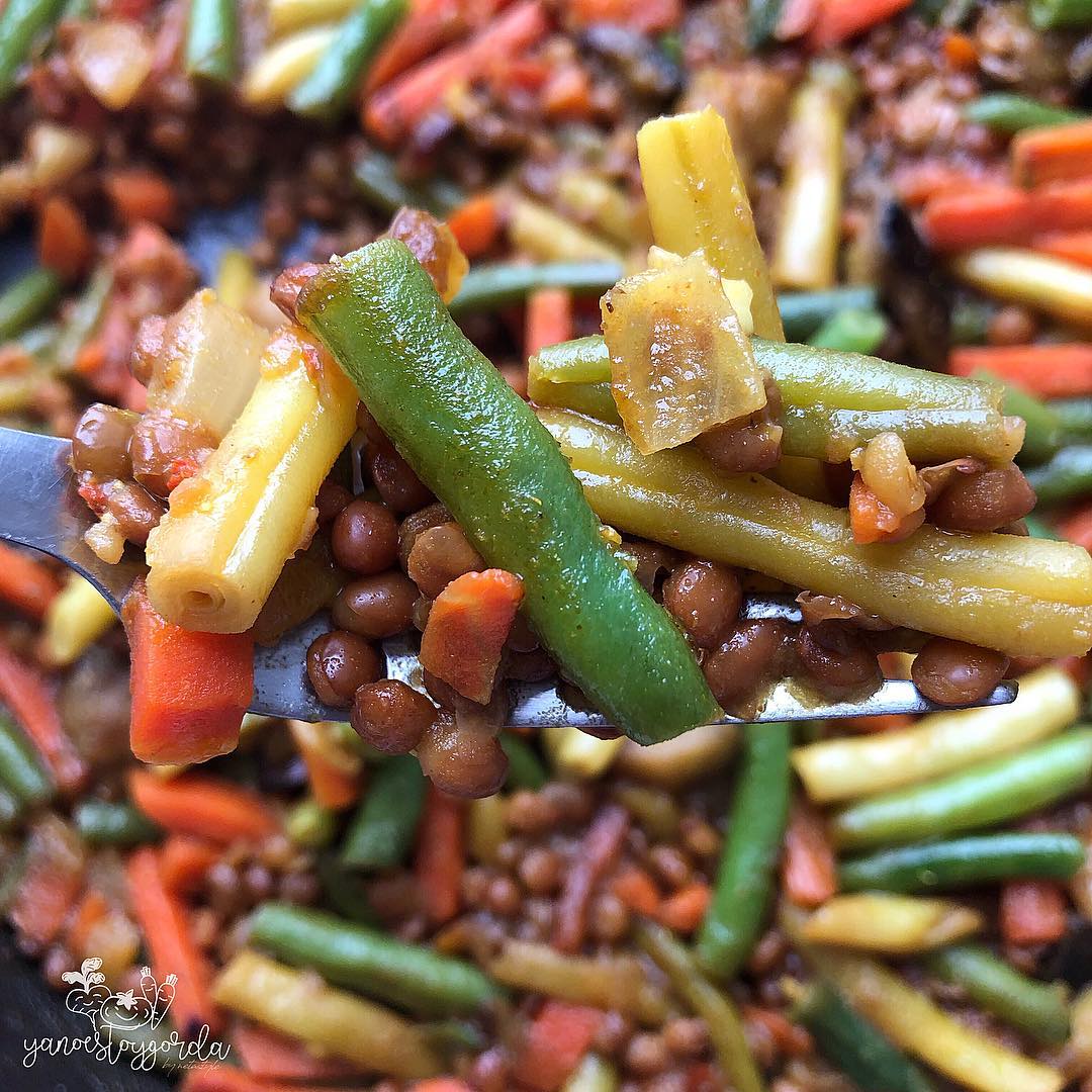 Lentejas con verduritas al curry Lentejas con verduritas al curry