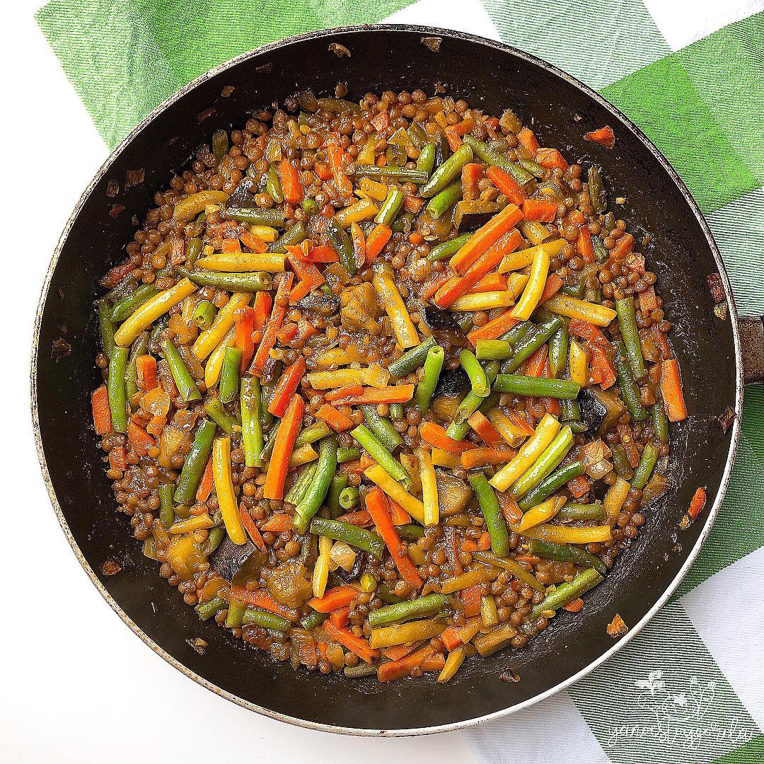 Lentejas con verduritas al curry Lentejas con verduritas al curry
