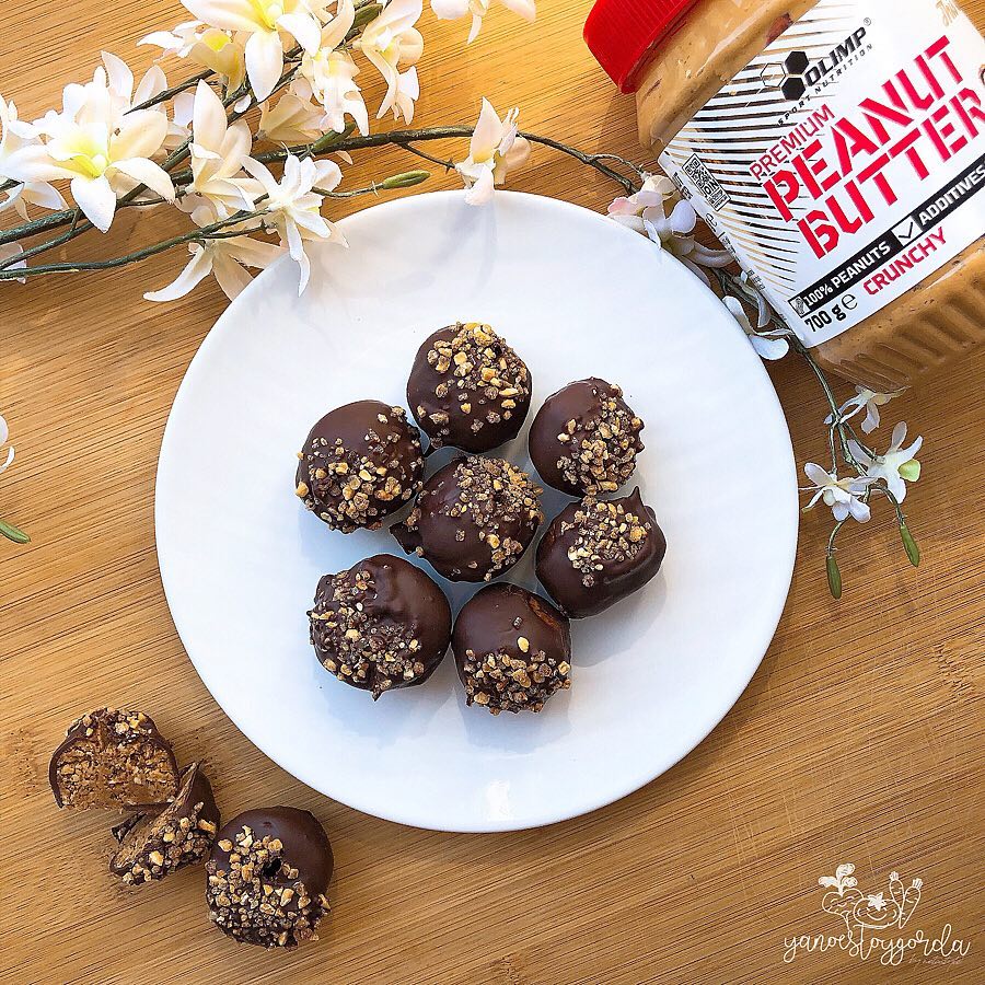 BOLITAS ENERGÉTICAS DE CACAHUETE BOLITAS ENERGÉTICAS DE CACAHUETE