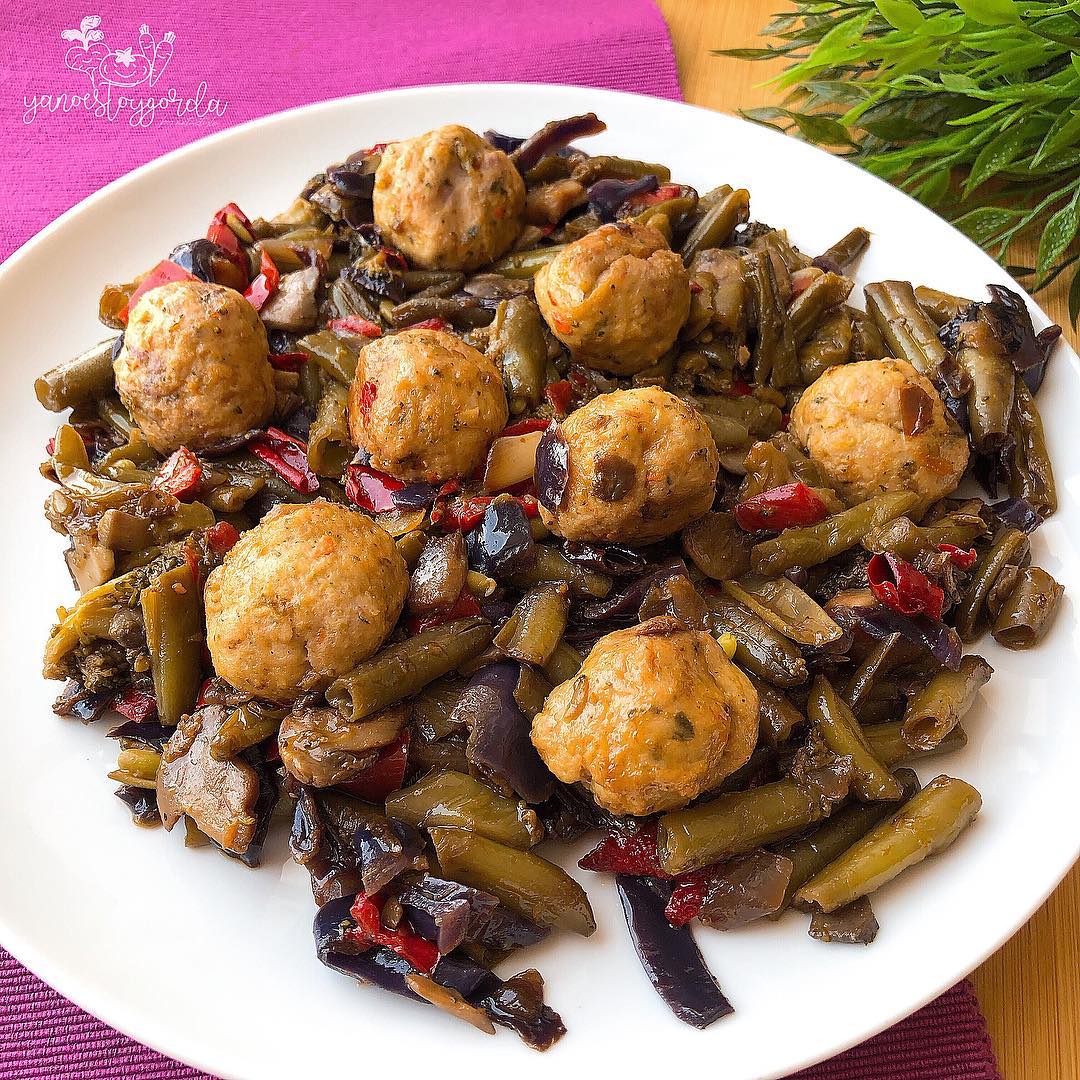 ALBÓNDIGAS CON VERDURAS