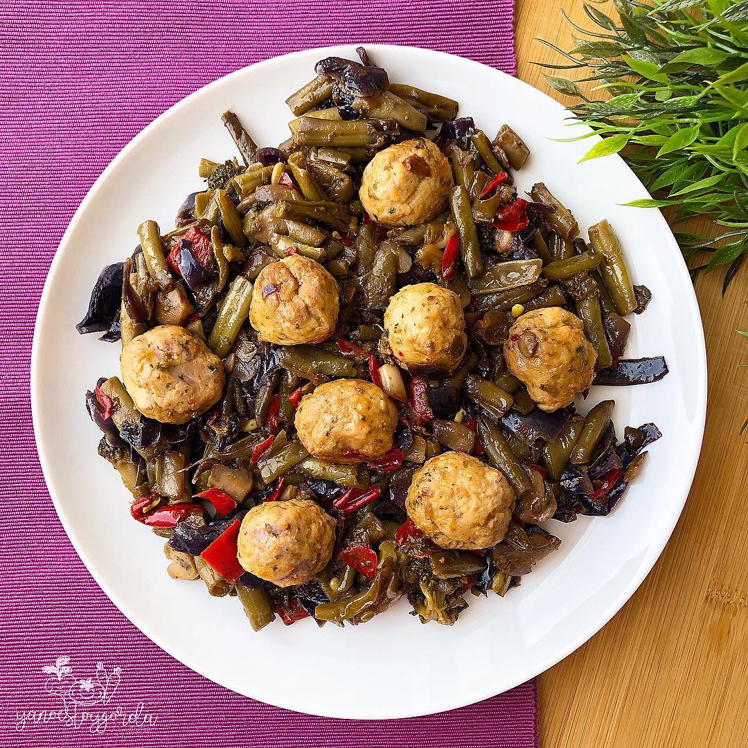 ALBÓNDIGAS CON VERDURAS
