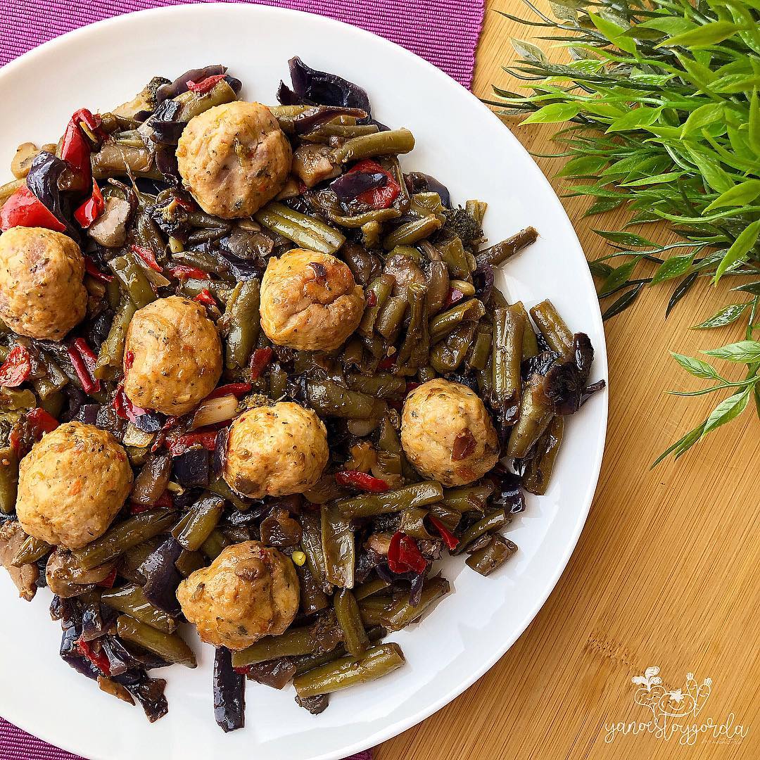 ALBÓNDIGAS CON VERDURAS