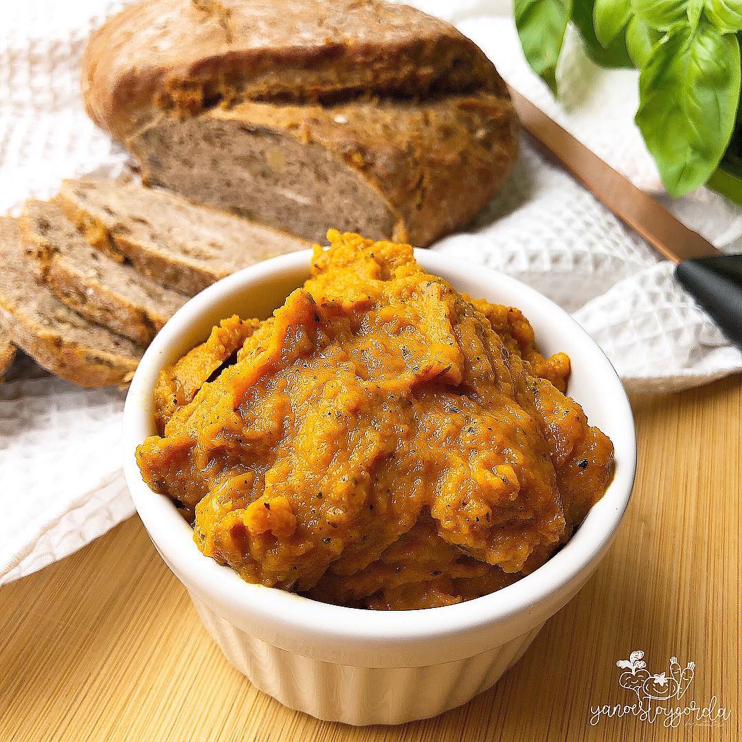 PATÉ DE ZANAHORIAS Y CEBOLLAS ASADAS