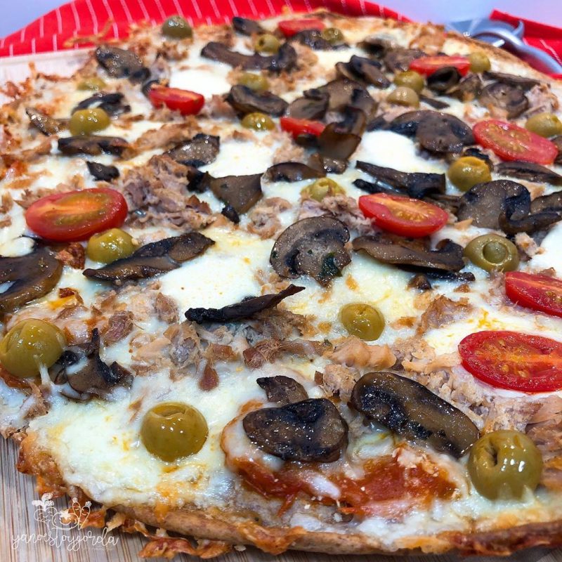 PIZZA FAMILIAR DE ESPELTA INTEGRAL CON ATÚN