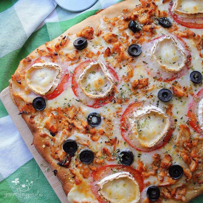 PIZZA FAMILIAR INTEGRAL MASA CLÁSICA CON POLLO