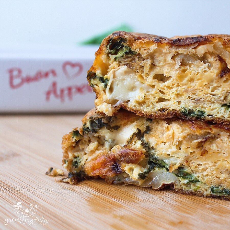 PASTEL DE ESPINACAS Y QUESO DE CABRA