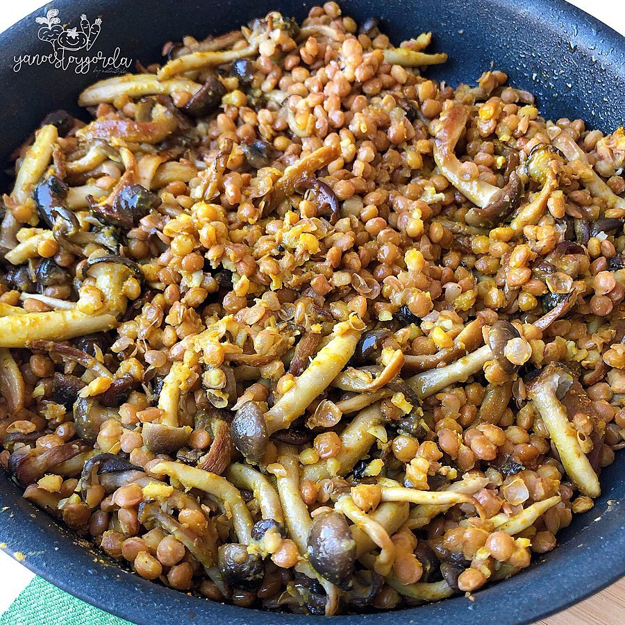 LENTEJAS CON SETAS AL CURRY