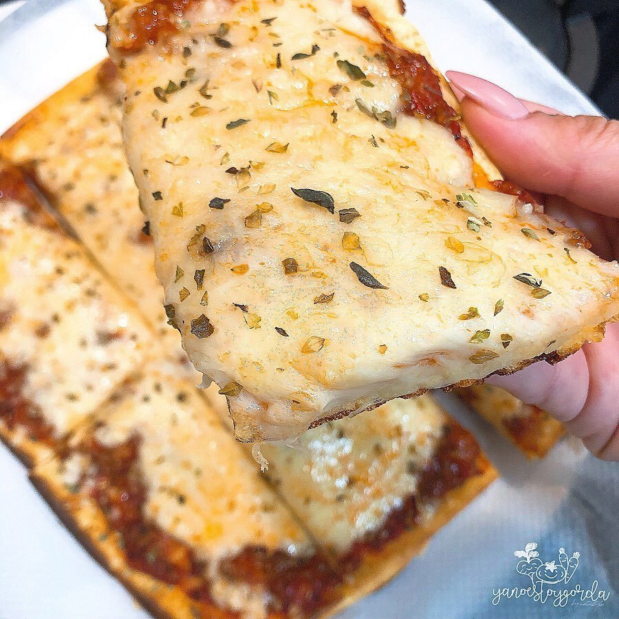 PIZZA SIN HIDRATOS