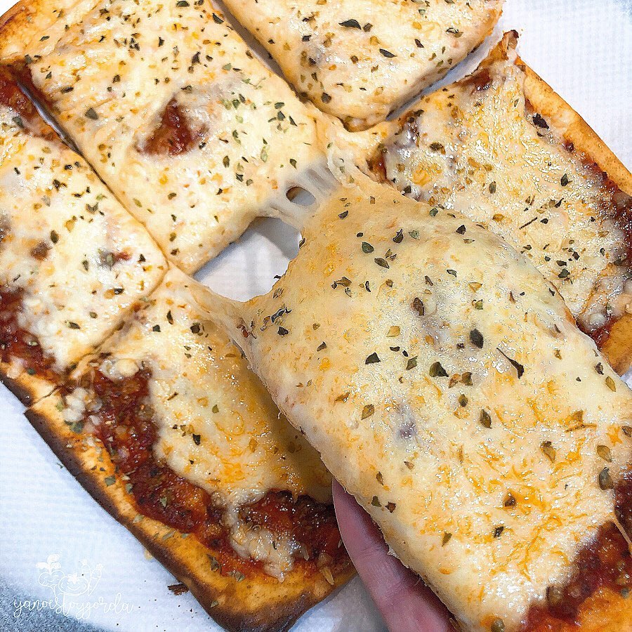 PIZZA SIN HIDRATOS
