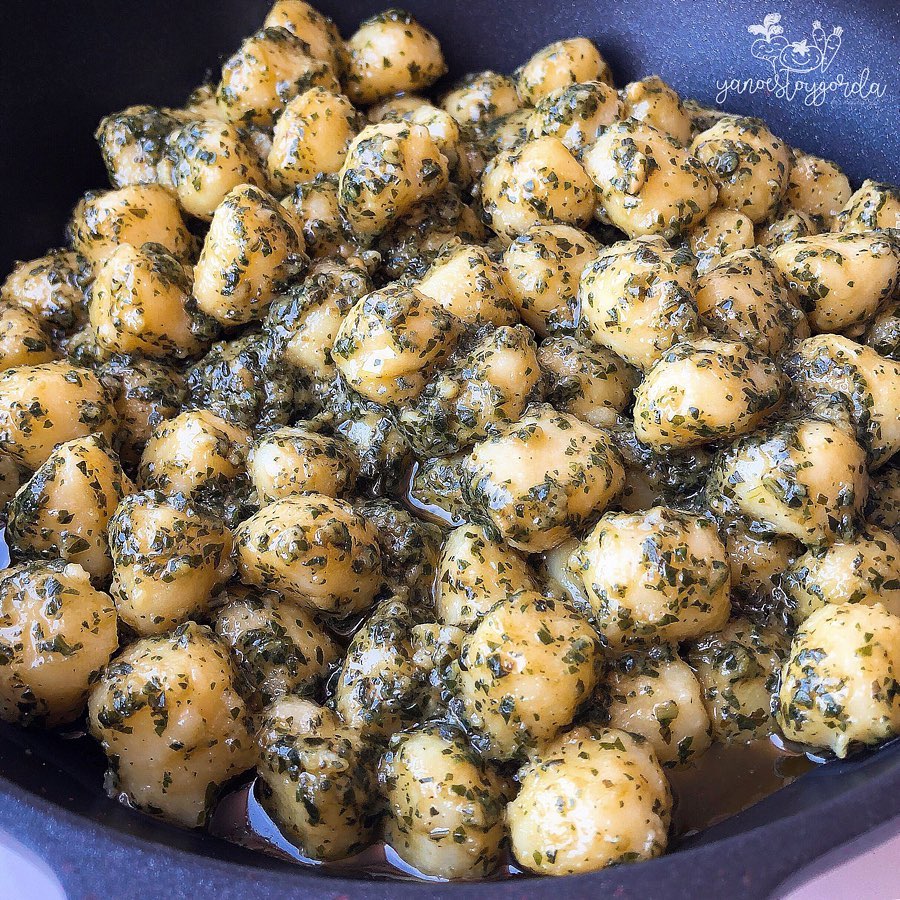 GNOCCHIS INTEGRALES AL PESTO