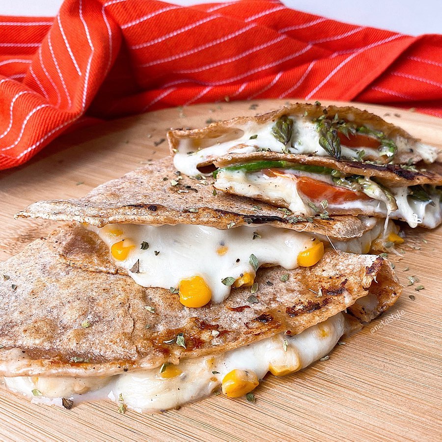 QUESADILLAS VEGETARIANAS
