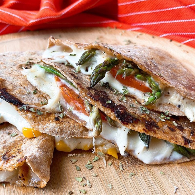 QUESADILLAS VEGETARIANAS