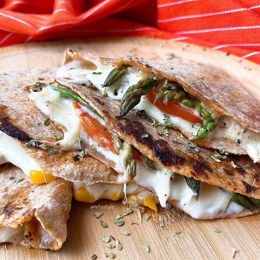 QUESADILLAS VEGETARIANAS