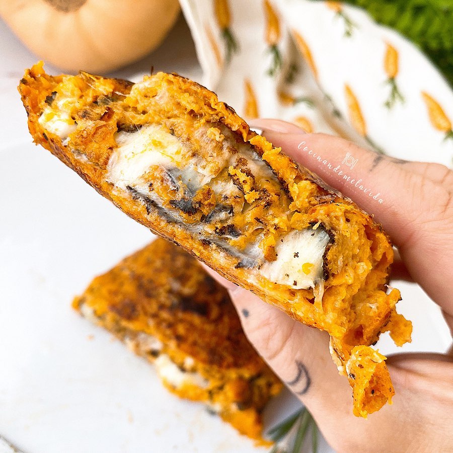 ENROLLADO DE CALABAZA CON QUESO
