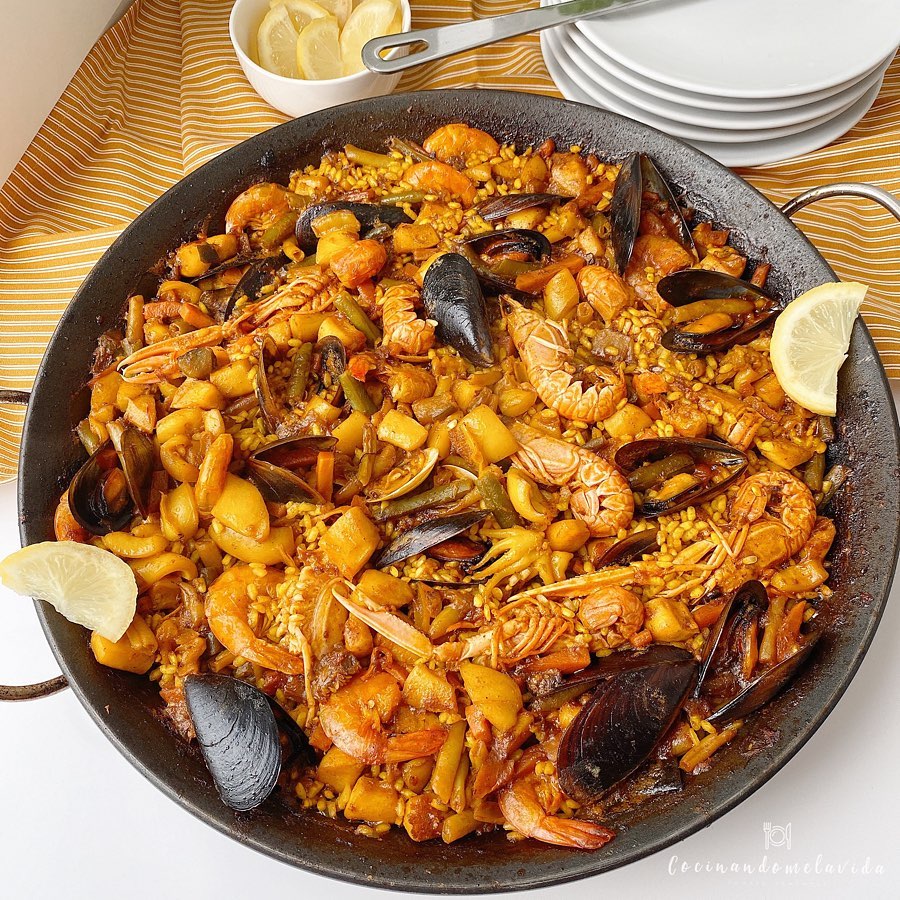 ARROZ CON FRUTOS DEL MAR Y VERDURAS