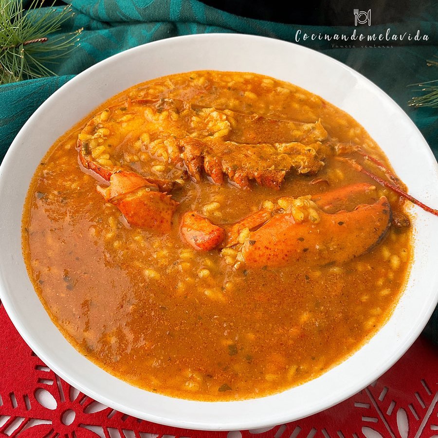 ARROZ CALDOSO CON BOGAVANTE