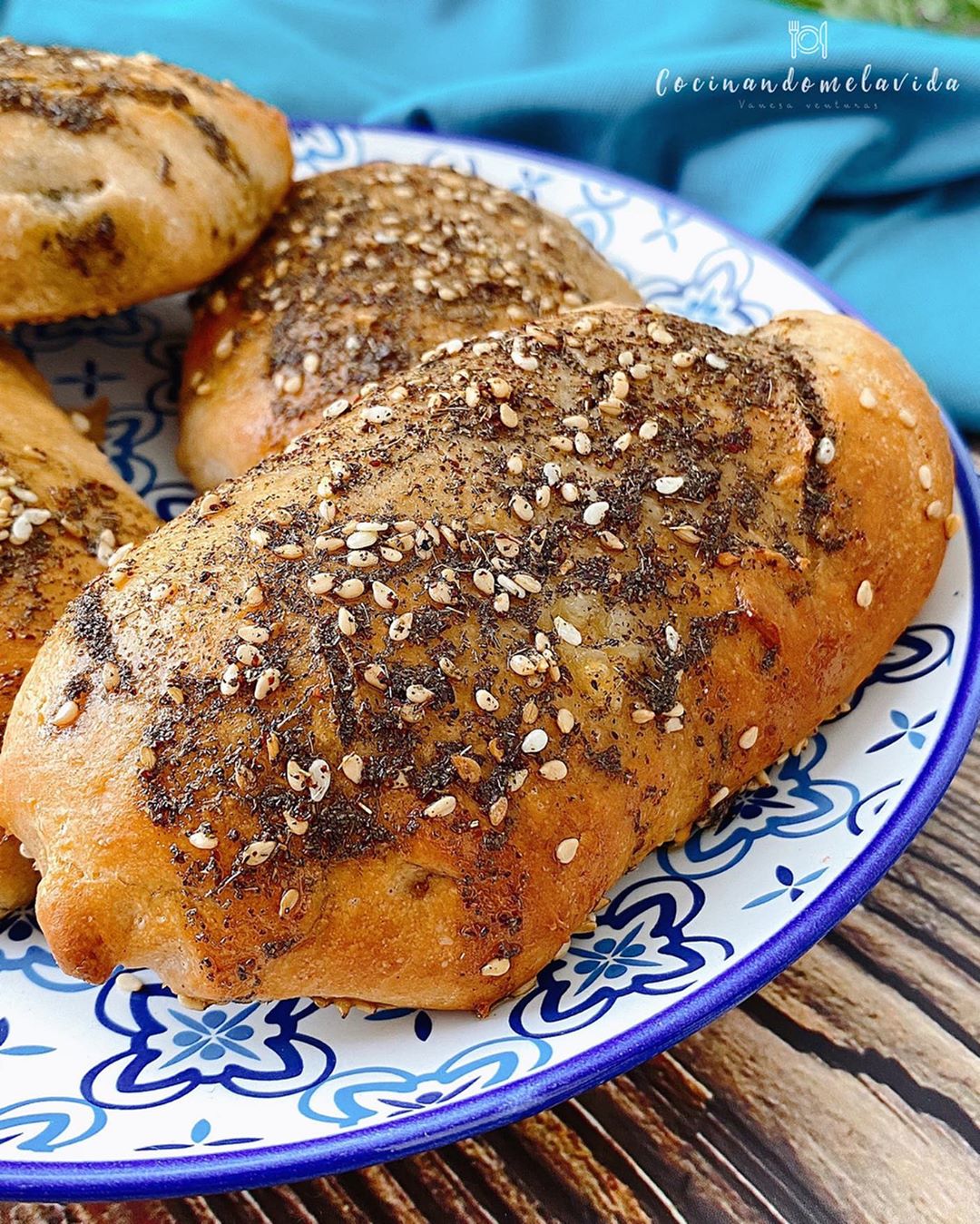 MINI CALZONES DE ESPELTA RELLENAS DE ESPINACAS Y QUESO