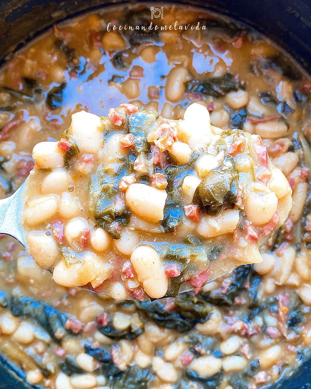 ALUBIAS BLANCAS CON ACELGAS Y JAMÓN