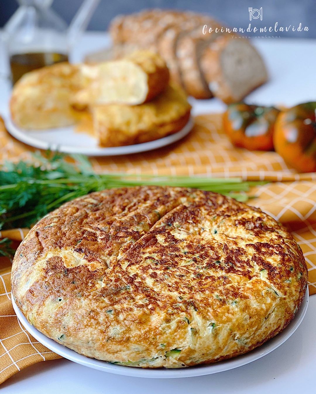 TORTILLA DE CALABACÍN Y QUESO