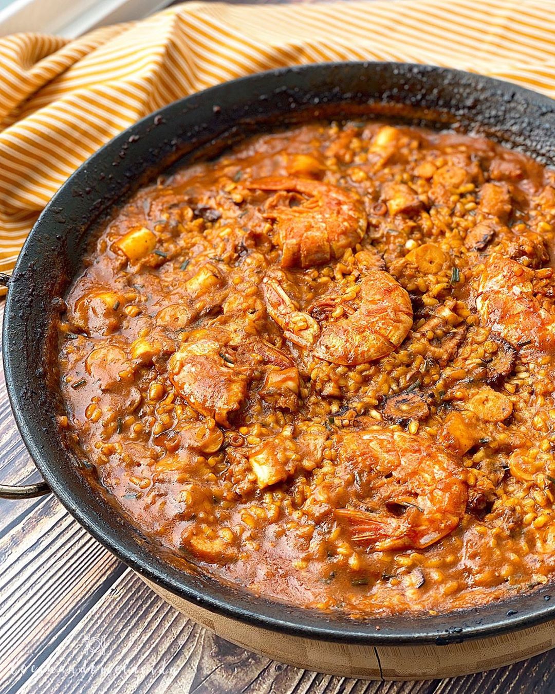 ARROZ CON PULPO Y GAMBONES