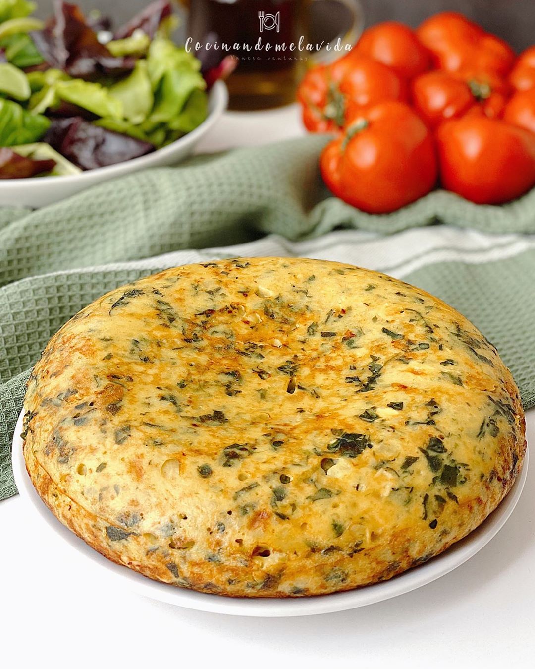 TORTILLA DE PATATAS, ESPINACAS Y QUESO DE CABRA