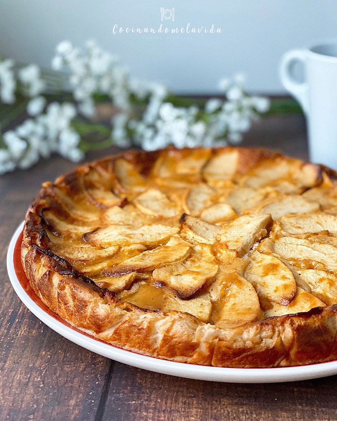 TARTA DE QUESO Y MANZANA