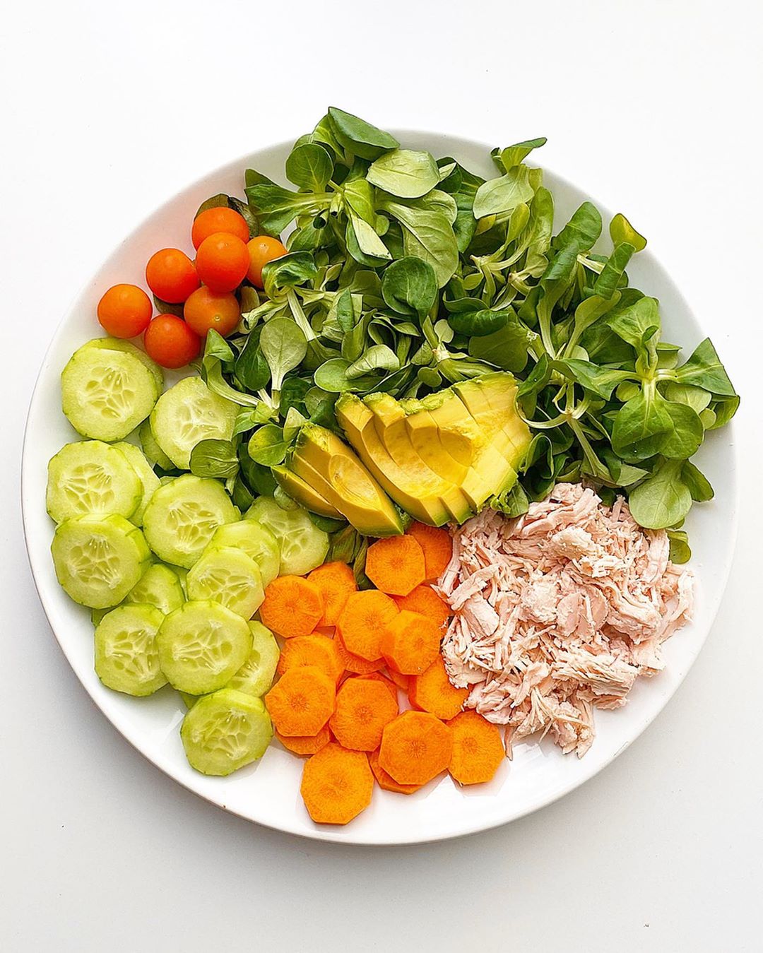 ENSALADA CON PAVO
