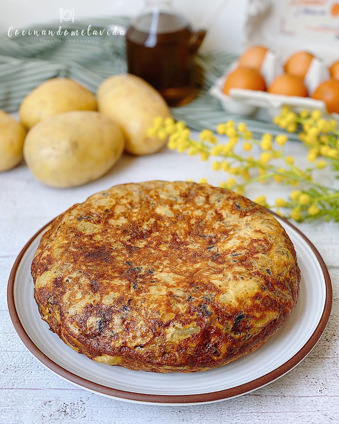 TORTILLA DE PATATAS Y CHAMPIÑONES
