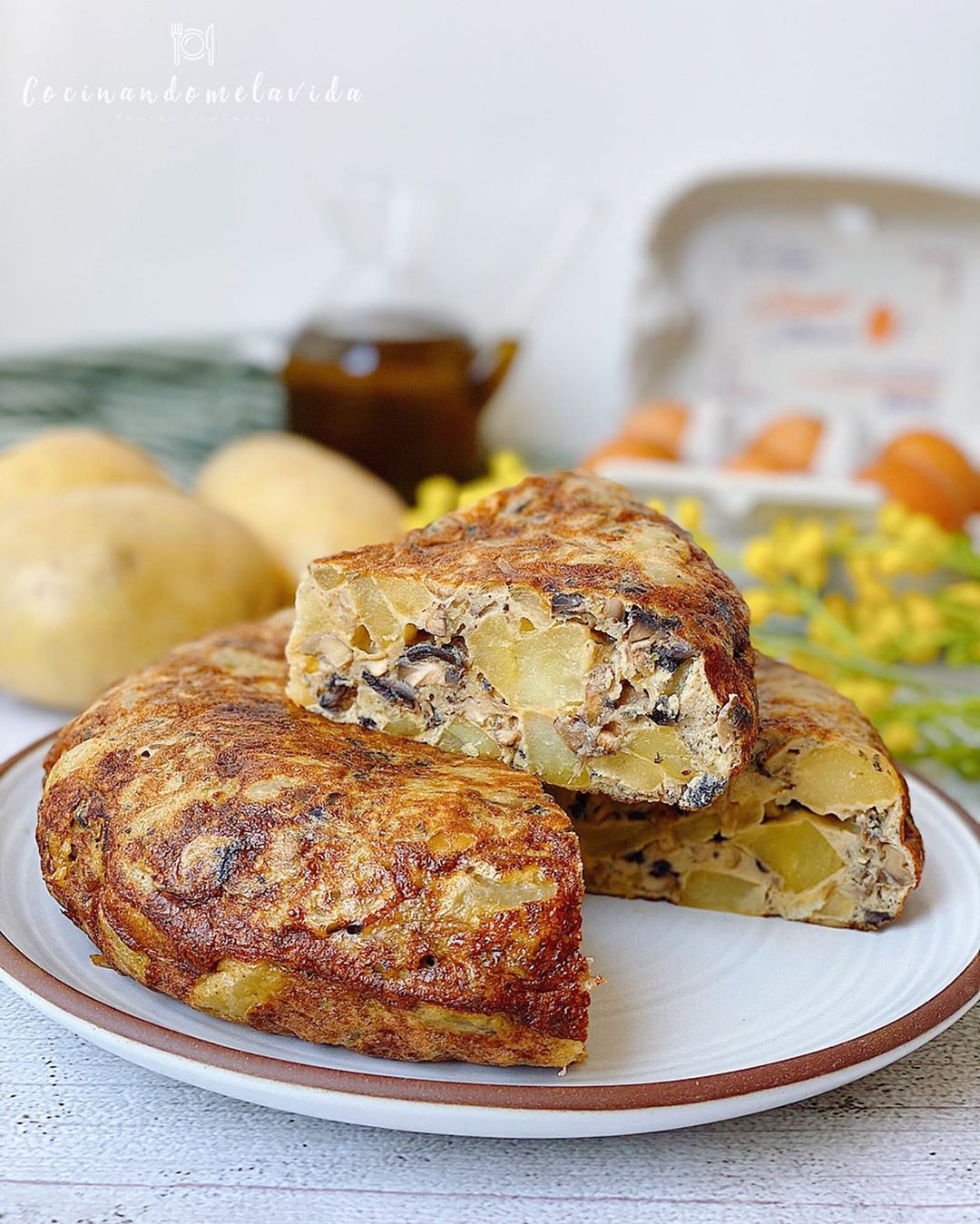 TORTILLA DE PATATAS Y CHAMPIÑONES
