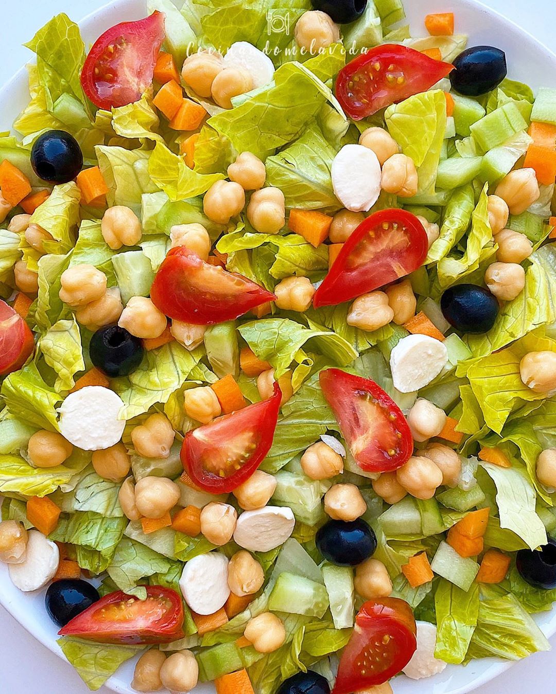 ENSALADA CON GARBANZOS ENSALADA CON GARBANZOS