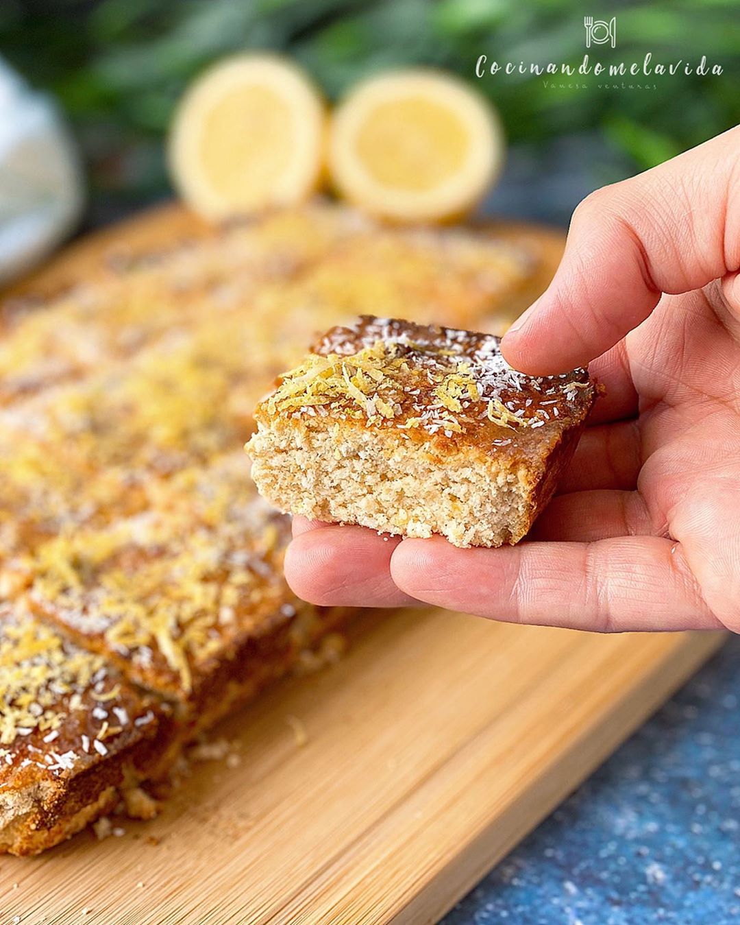 BIZCOCHO DE COCO Y LIMÓN SIN GLUTEN