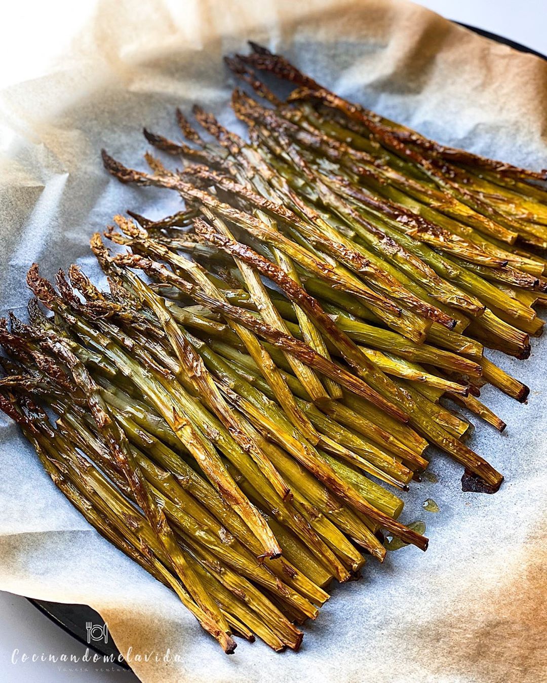 ESPÁRRAGOS TRIGUEROS AL HORNO