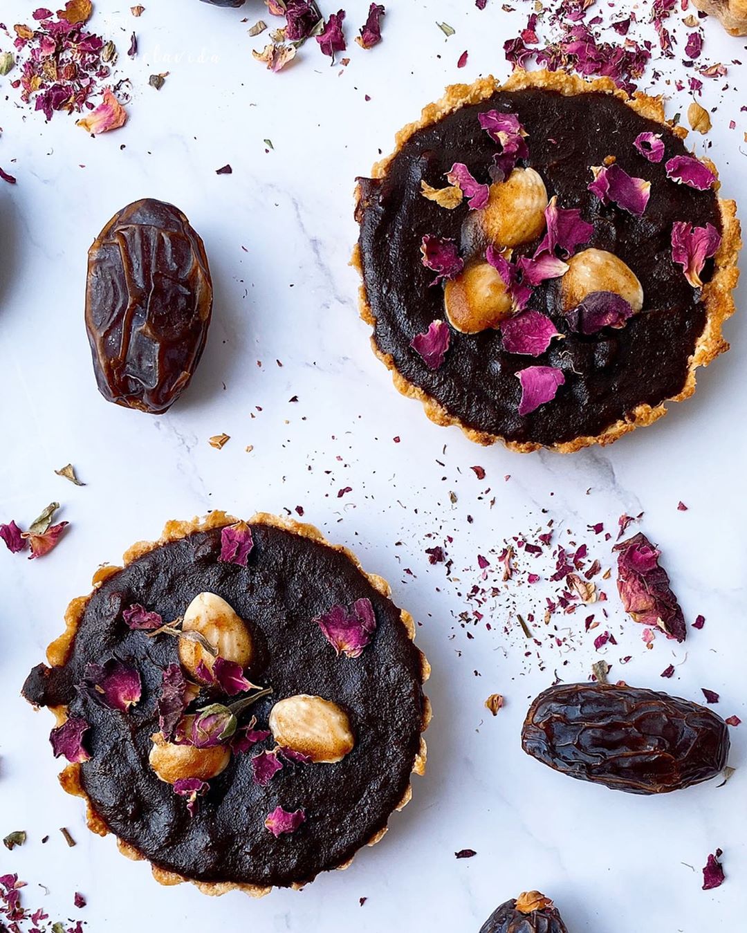 TARTALETAS DE DÁTILES Y CACAO