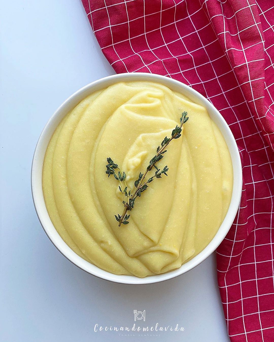 PURÉ DE PATATAS Y CALABACIN CON HUEVO COCIDO